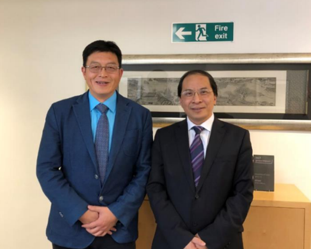 金矢集团总裁季铁军与余院士.png